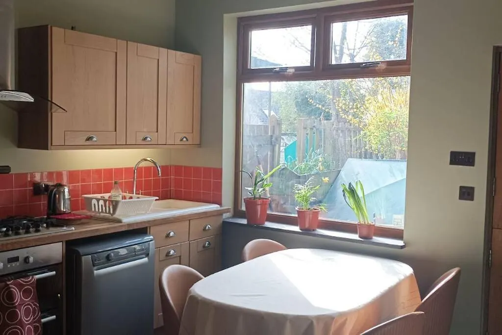 Ruskin Square, Sheffield Heeley Holiday home